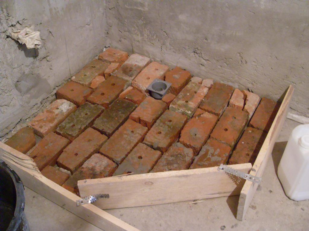 Как самым сделать поддон в душевой 970