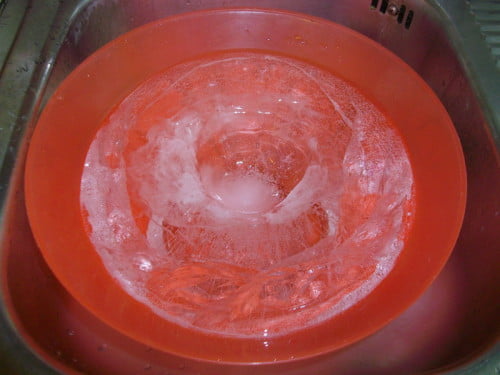 Фото: замораживание воды для обеззараживания