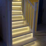 Фото: идея подсветки лестницы